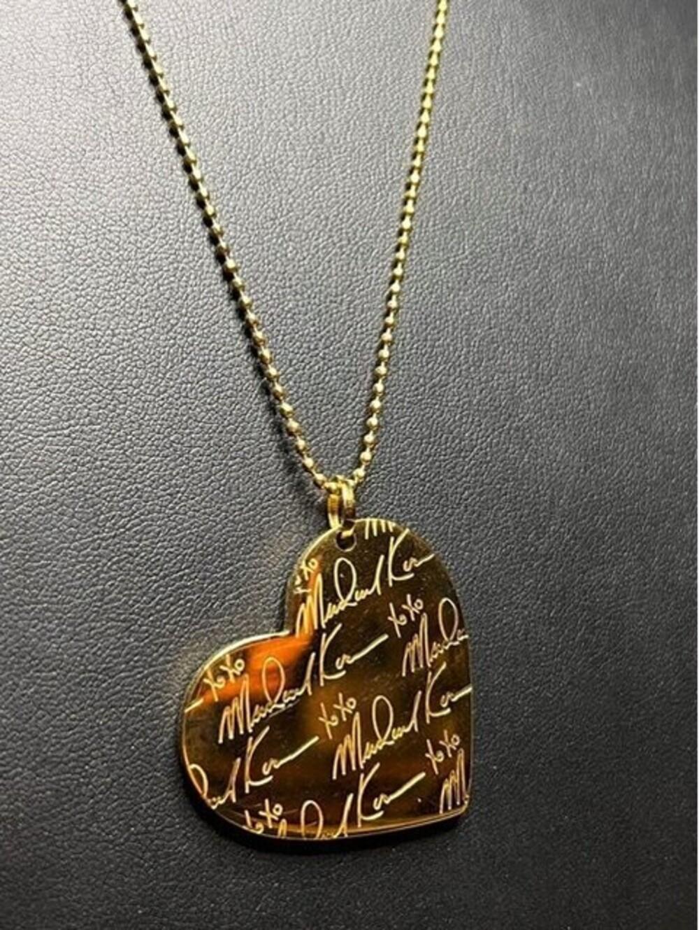 B5743 Michael Kors Heart Pendant Necklace Gold Tone Signature Logo XOXO 32"